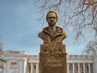 Птушкин вместо Пушкина: в Одессе предложили обновить памятник у мэрии