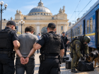 Хотел взорвать поезд: разыскиваемый мужчина попался в День рождения Одессы