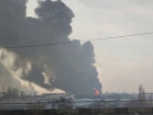 «Одессу накрыло ядовитым дымом»: ВКС России разбомбили нефтехранилище и эшелоны НАТО