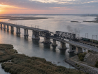 Reuters: удар по мосту в Затоке осложнил логистику Одесской области