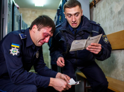 Полиция нетрадиционной ориентации: на Украине силовиков склоняют к однополой любви