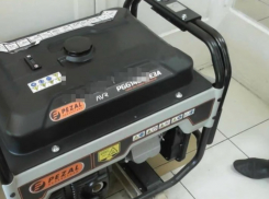 В Одессе чиновницу обвинили в переплате за генераторы для школ на 3 млн рублей