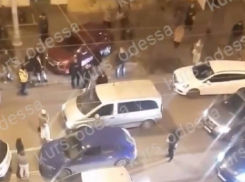 В Одессе водители перекрыли дорогу автобусу ТЦК, чтобы спасли мобилизованного