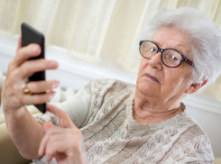 Под Одессой пенсионерку развели «быстрым заработком» на 177 тысяч рублей