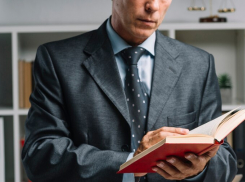 В Одессе женщина подала в суд на своего адвоката