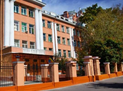 В Одессе проходит голосование по переименованию лицея имени Александра Пушкина