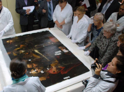 В Киеве презентовали украденный в Одессе Поцелуй Иуды