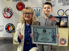 Четырехлетний одессит попал в Книгу рекордов Украины, сделав тысячу приседаний