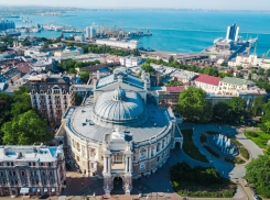 Новости Одессы: мобилизованные в ужасных условиях, ВСУшник зарезал своих, снесли памятную плиту военным