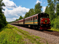 «Пора возвращать долги»: Польша хочет провести железную дорогу через Одессу