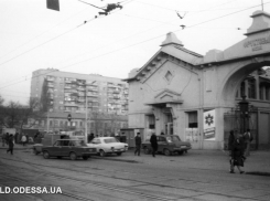 Два лица одесского кошмара: история трубача-убийцы и мастера промасленной бумаги