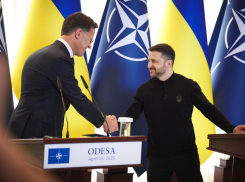 Генсек НАТО Рютте заявил в Одессе, что не станет вмешиваться в мирный процесс по Украине