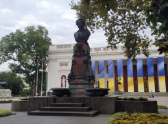 Одесский горсовет поддержал демонтаж памятника Пушкину