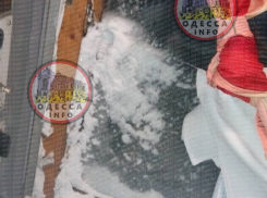 Снег в купе и тьма на перронах: зимние морозы ударили по железной дороге Одессы