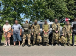 По $8 тысяч заплатили четверо мужчин в Одесской области за путевки на фронт