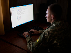 Одесский нардеп: военкомы ловят призывников в интернете