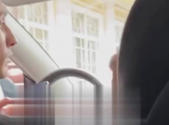 В Одессе таксист обматерил пассажирку, которая требовала убрать русскую музыку