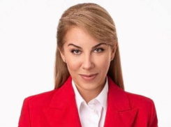 Гардероб одесского депутата оценили почти в 700 тысяч рублей