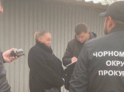 Одесситка помогала горожанам получить водительские права за деньги