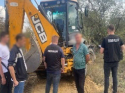 В Одесской области мужчина нелегально добывал песок для производства плиток