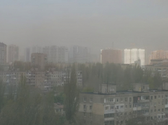 Одессу накрыла мощная пылевая буря: в городе ухудшилась видимость