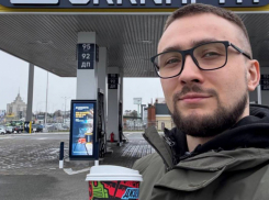 Одесский активист Стерненко пригрозил Зеленскому казнью за сдачу Донбасса