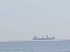 Корабли-призраки у берегов Одессы попали на видео и очаровали туристов