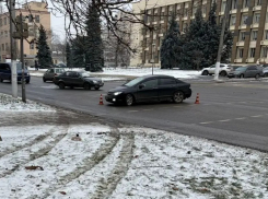 В Одессе автомобиль вылетел на тротуар и сбил пенсионерку