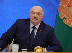 Лукашенко: Зеленский может потерять выход к Николаеву и Одессе