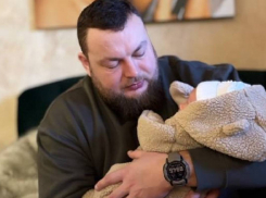 Вдова убитого в Одессе радикала Ганула предпочла курорт суду над киллером