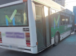 В Черноморске в ДТП автобуса с грузовиком пострадали 11 человек