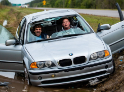 Семеро украинцев попали в ДТП, пытаясь сбежать из Одессы в Молдавию