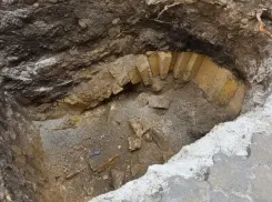 В Одессе на Дерибасовской нашли подземную арку