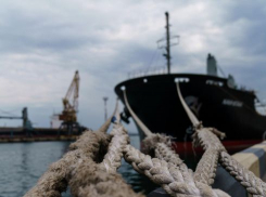 Западное судно вспыхнуло по пути в Одессу после атаки российских дронов