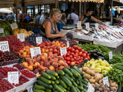 Дыни подешевели, рыба подорожала: обзор цен одесских продуктов на Привозе