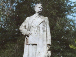 Одесские памятники мешают властям переписать историю