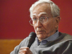 Американский журналист Сеймур Херш оказался в базе «Миротворца» после публикаций об Одессе и Украине