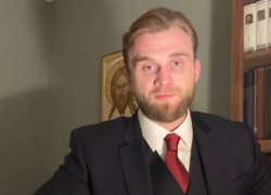 Дмитрук объявил Зеленского «тюремщиком Пушкина» из-за короба вокруг памятника в Одессе