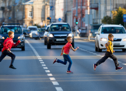 Педофилия, зацепинг, смертельные игры: дети без присмотра умирают на улицах Одессы