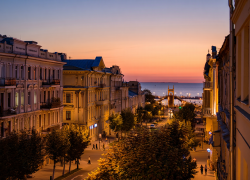 Новости Одессы: Зеленский в панике, ПВО разрушает дома, гробовые деньги разворовывают