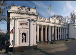 Шаг к тоталитаризму: Зеленский ввел в Одессе военную администрацию незаконно