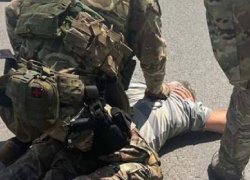 «Не успел достать нож»: в Одессе женщины спасли велосипедиста от военкомов ТЦК