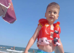 В Одесской области 5-летний мальчик прошёл 8 километров, потерявшись на пляже