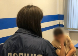 В Одесской области мужчина ограбил ребёнка инвалида на кладбище