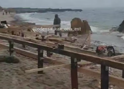 В Одессе незаконно захватили пляж у мыса Малый Фонтан