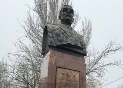 Одесские вандалы осквернили памятник Малиновскому