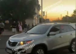 В Одессе шестые сутки без света закончились перекрытием дороги