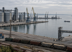 Порты Одессы встали: Дунай компенсировал лишь 10% экспорта Украины