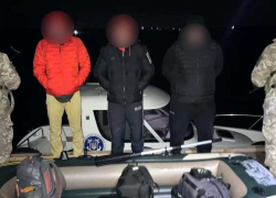 В Одесской области задержали троих украинцев, пытавшихся незаконно сбежать  