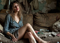 В Одесской области у пьяной наркоманки забрали мёртвого новорождённого ребёнка